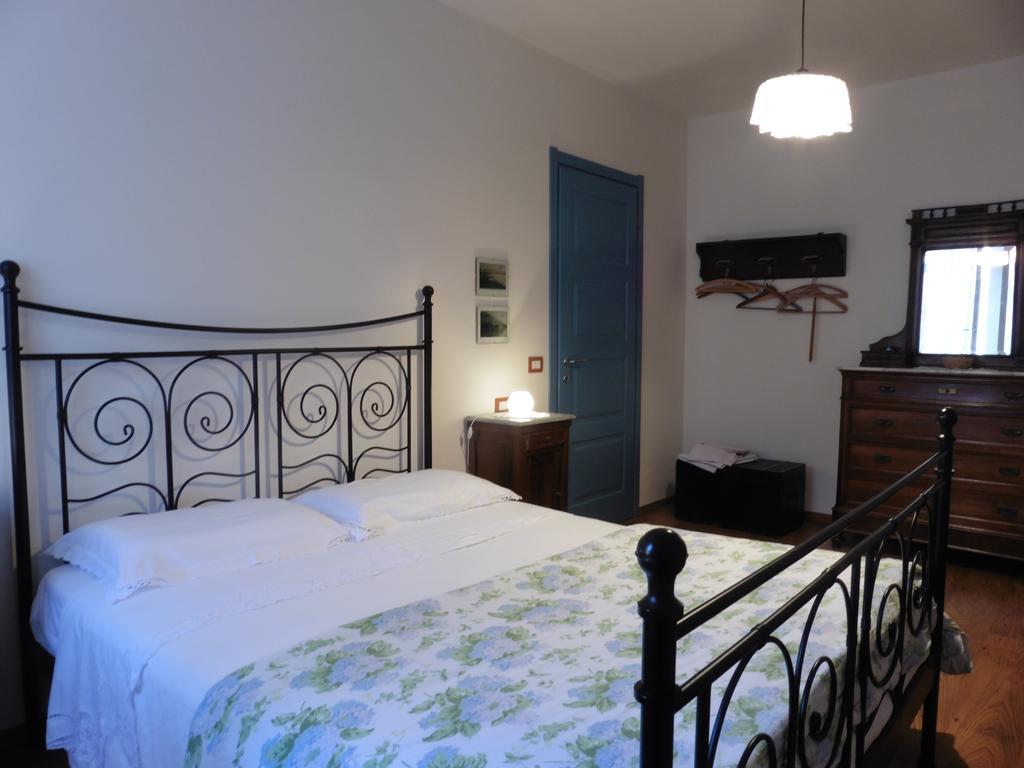 B&B Leon D'Oro Pusiano Habitación foto