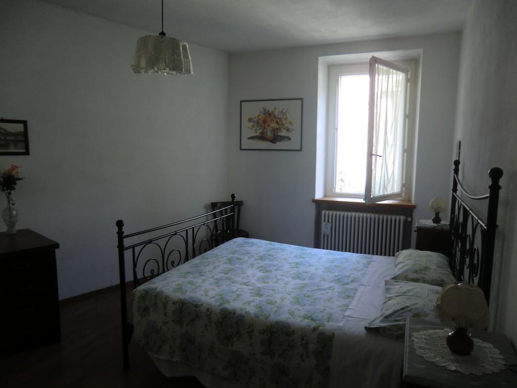 B&B Leon D'Oro Pusiano Habitación foto